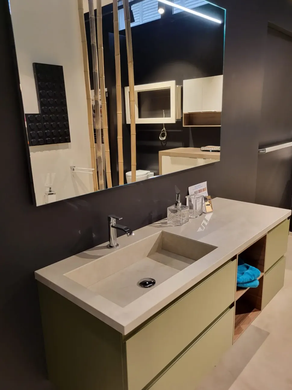 Arredamento bagno: mobile Ideagroup Form a prezzi convenienti