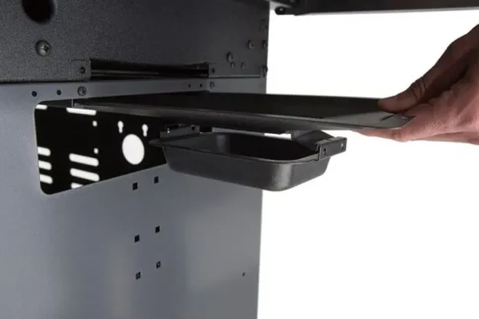 Barbecue modello Barbecue a gas baron 440 led a marchio Broil king in offerta