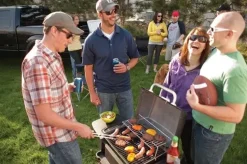 Barbecue modello Porta-chef 320 a marchio Broil king a prezzi outlet