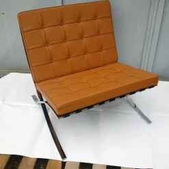 Barcelona Poltrona - L.Mies Van Der Rohe -Produzione by Proiezione -Vari Colori