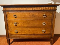 Camera Cantiero Gruppo letto cavenier-noce a prezzo ribassato in legno.