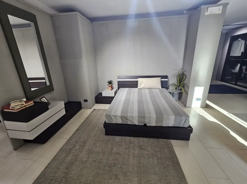 Camera da letto Armadio doris e gruppo replay joker Tomasella in laccato opaco in Offerta Outlet