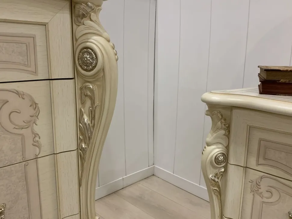 Camera da letto Barocca Collezione esclusiva in legno a prezzo scontato