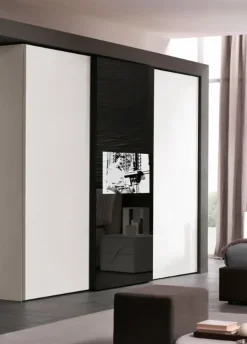 Camera da letto Bay con tv Md work in legno a prezzo scontato