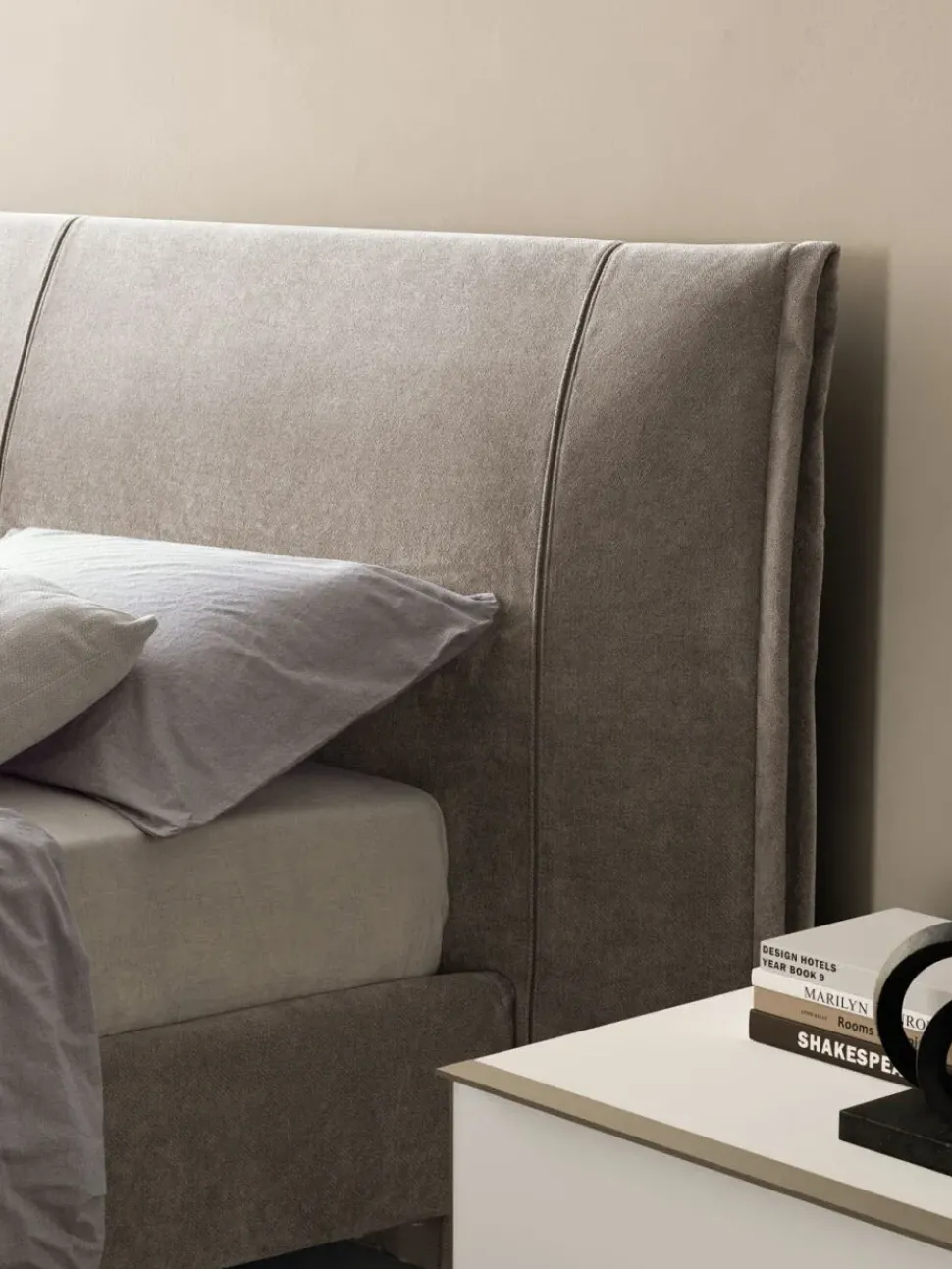 Camera da letto Camera orme composizione night 04 Orme in laminato a prezzo ribassato