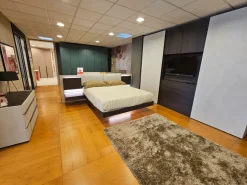 Camera da letto Camera tomasella con armadio scorrevole Tomasella a un prezzo conveniente