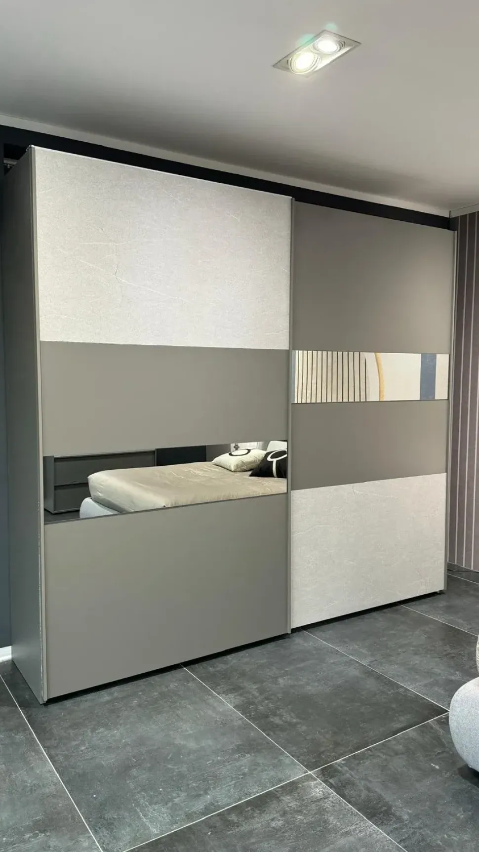 Camera da letto Continuo Imab in laminato a prezzo ribassato