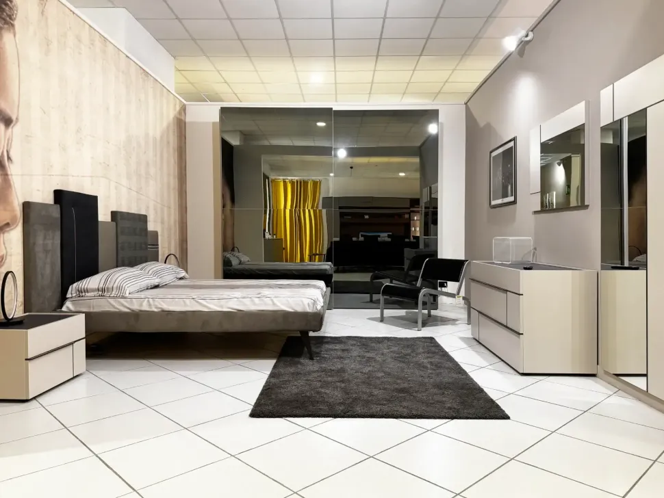 Camera da letto Hashtag Tomasella in laccato opaco a prezzo Outlet