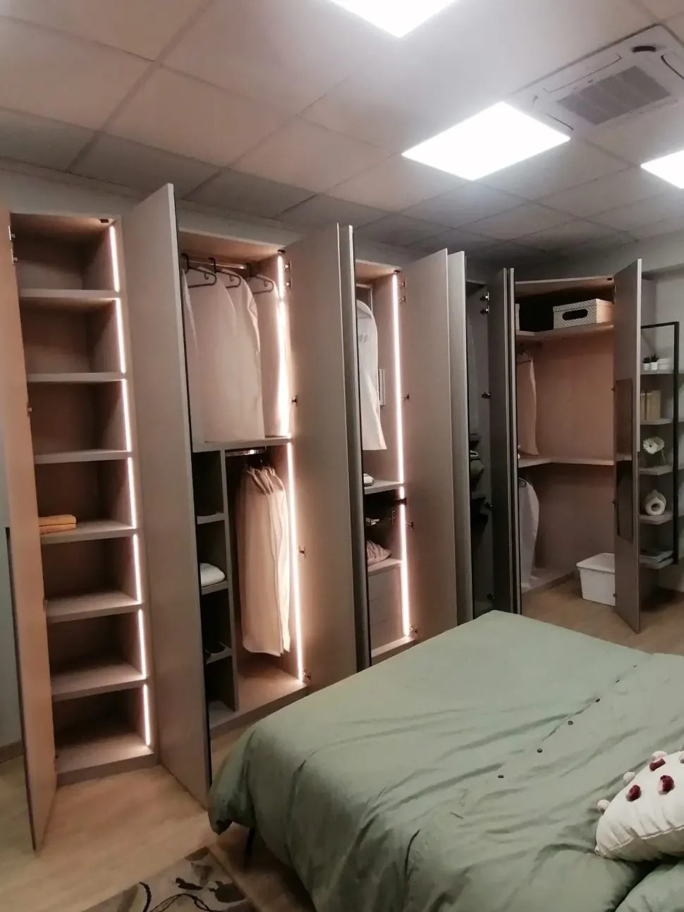 Camera da letto Horizon Orme in laminato a prezzo scontato