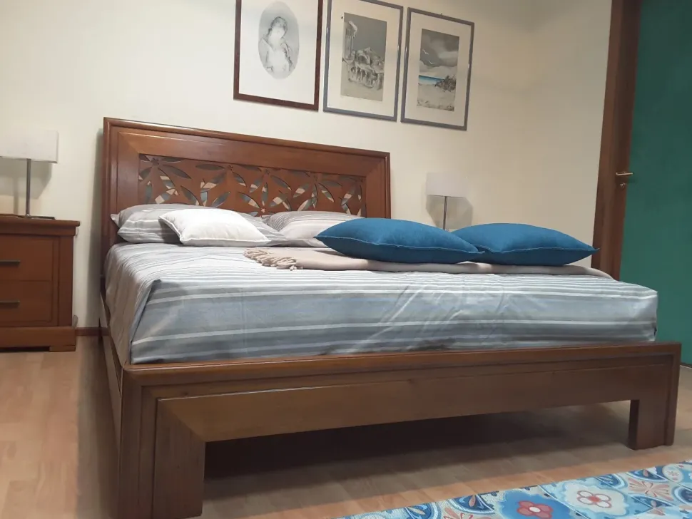 Camera da letto I petali Betamobili in legno a prezzo scontato