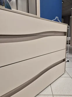 Camera da letto Infinity S75 in laminato a prezzo scontato