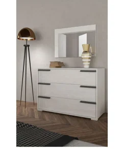 Camera da letto Kloe 06: laminato esclusivo a prezzo scontato.