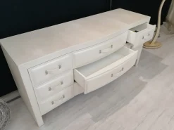 Camera da letto Mod Luxury Rugiano in pelle. Design unico, prezzo Outlet.