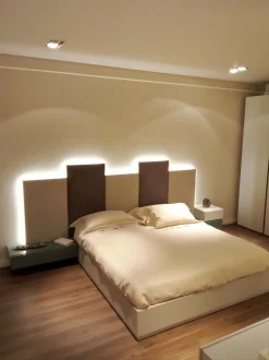 Camera da letto Orme Wall/contengo a prezzo scontato in laccato opaco