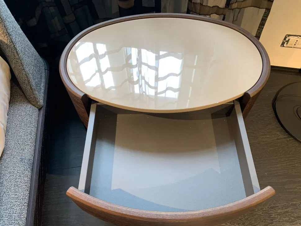 Camera da letto Poliform Kelly a prezzo scontato in legno