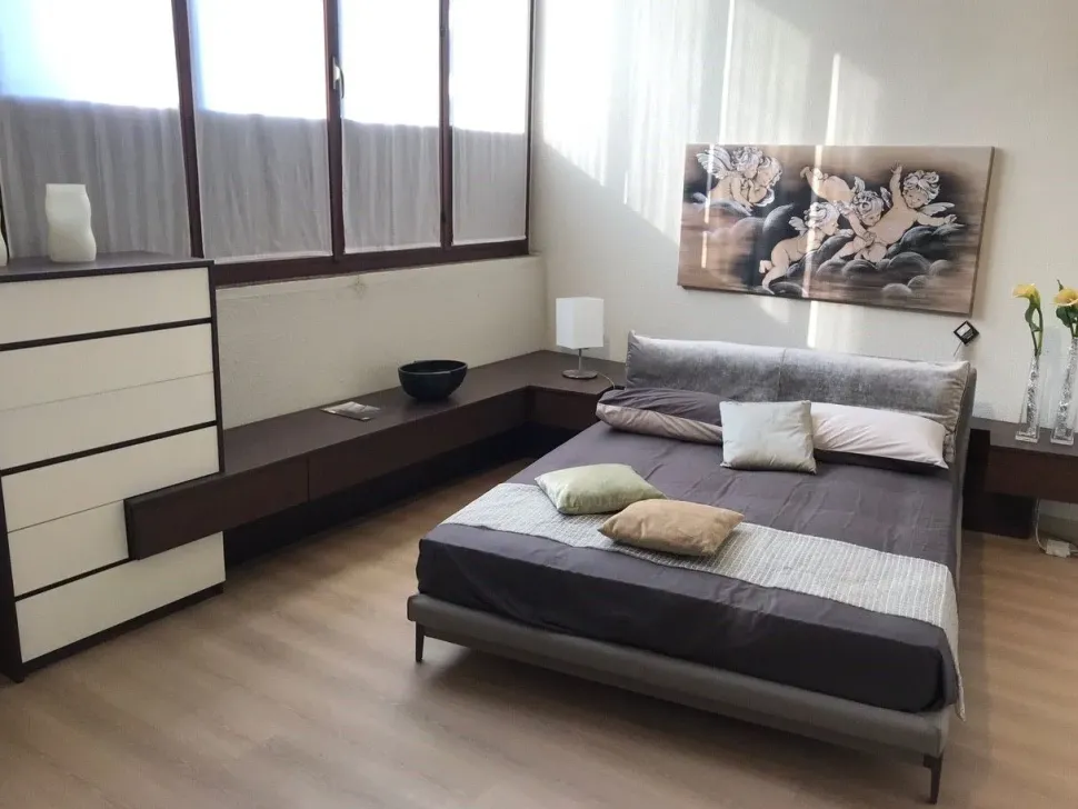 Camera da letto Retro letto artigianale Artigianale in legno a prezzo scontato