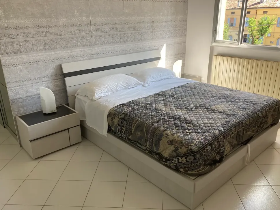 Camera da letto Tomasella Gruppo letto joker a prezzo ribassato in laminato