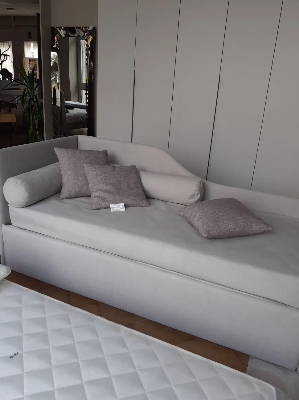 Camera da letto Vela Morassutti in laccato opaco a prezzo scontato