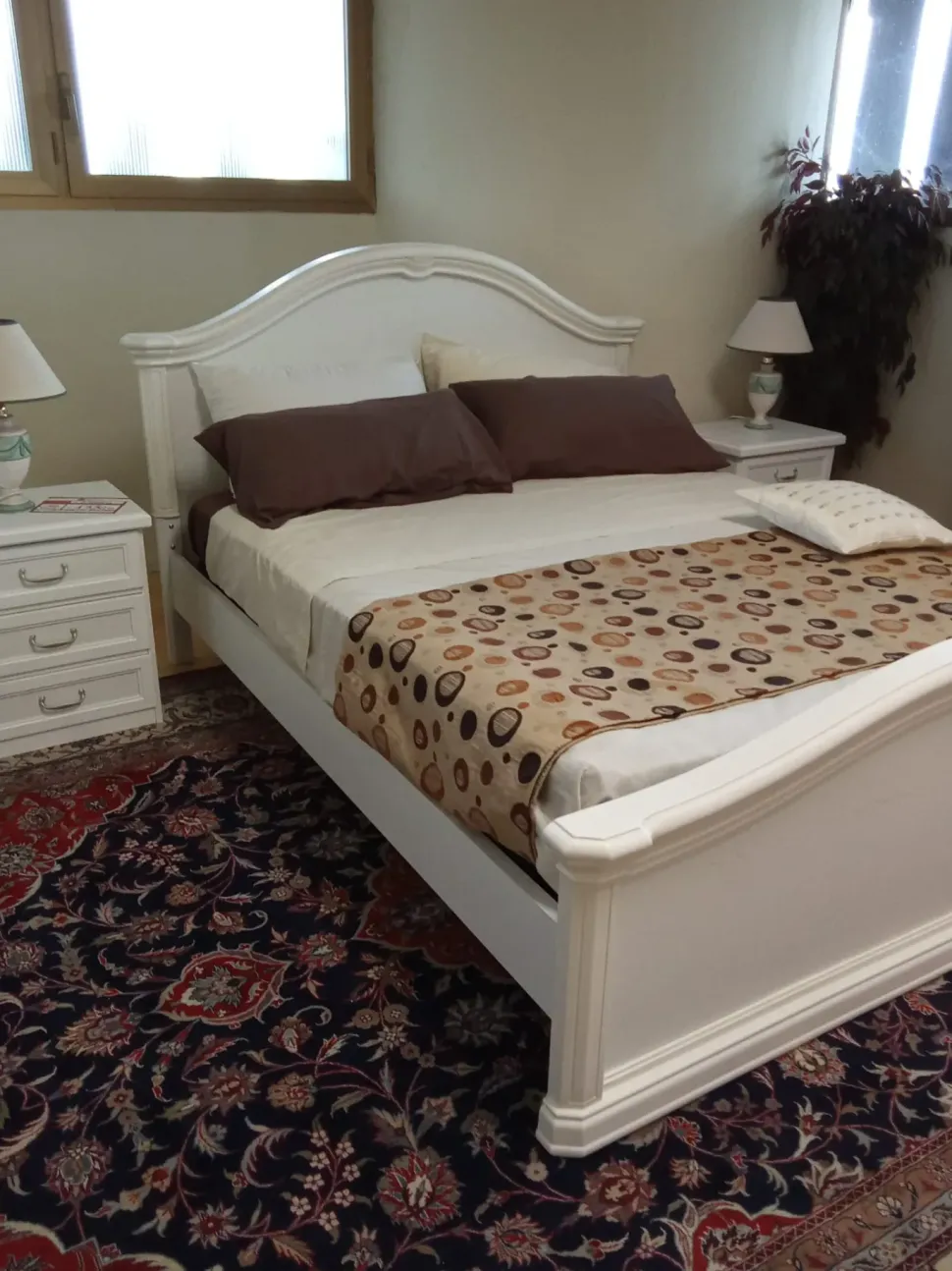 Camera da letto Villanova Jo notte a prezzo scontato in laminato