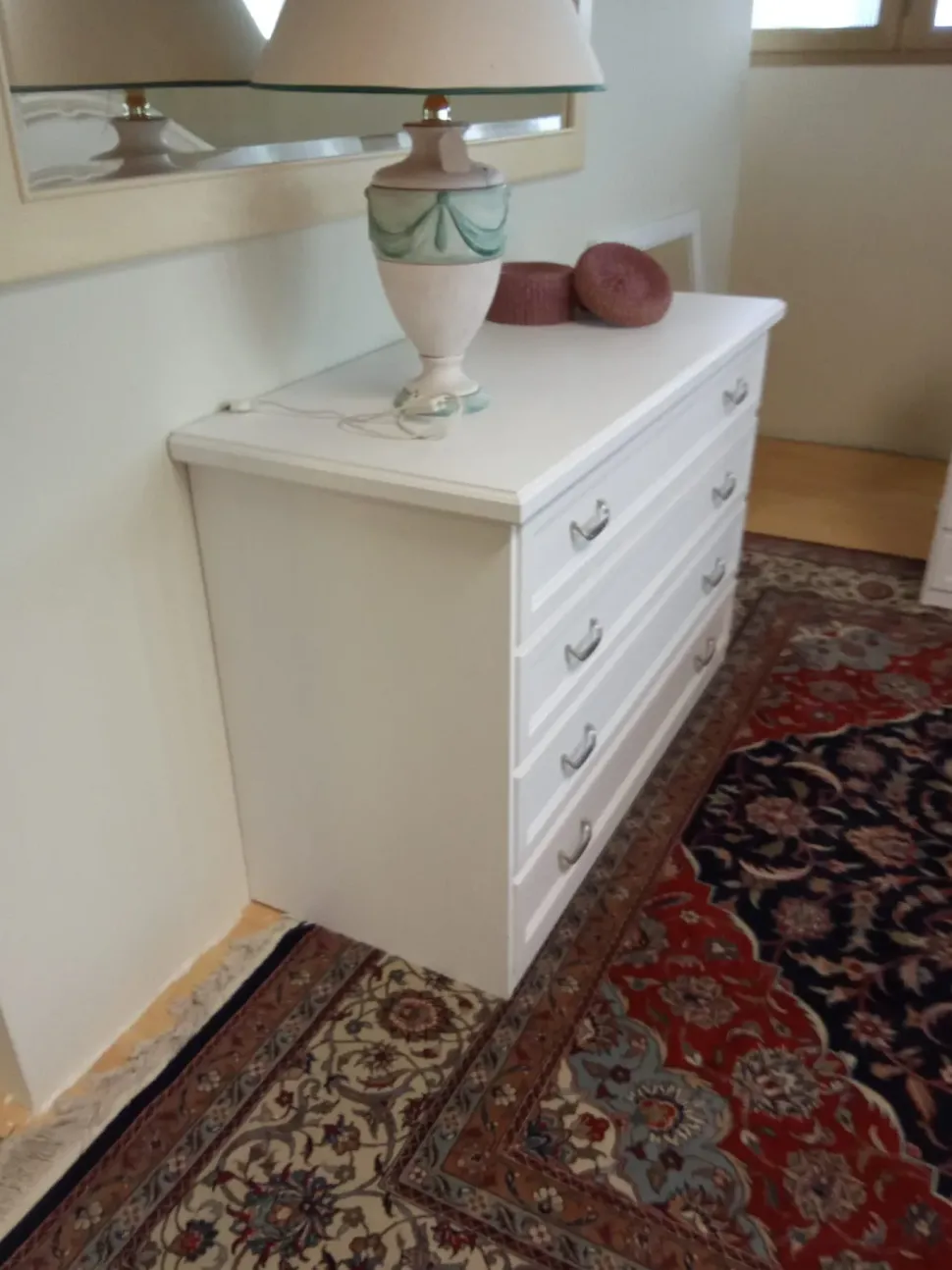 Camera da letto Villanova Jo notte a prezzo scontato in laminato