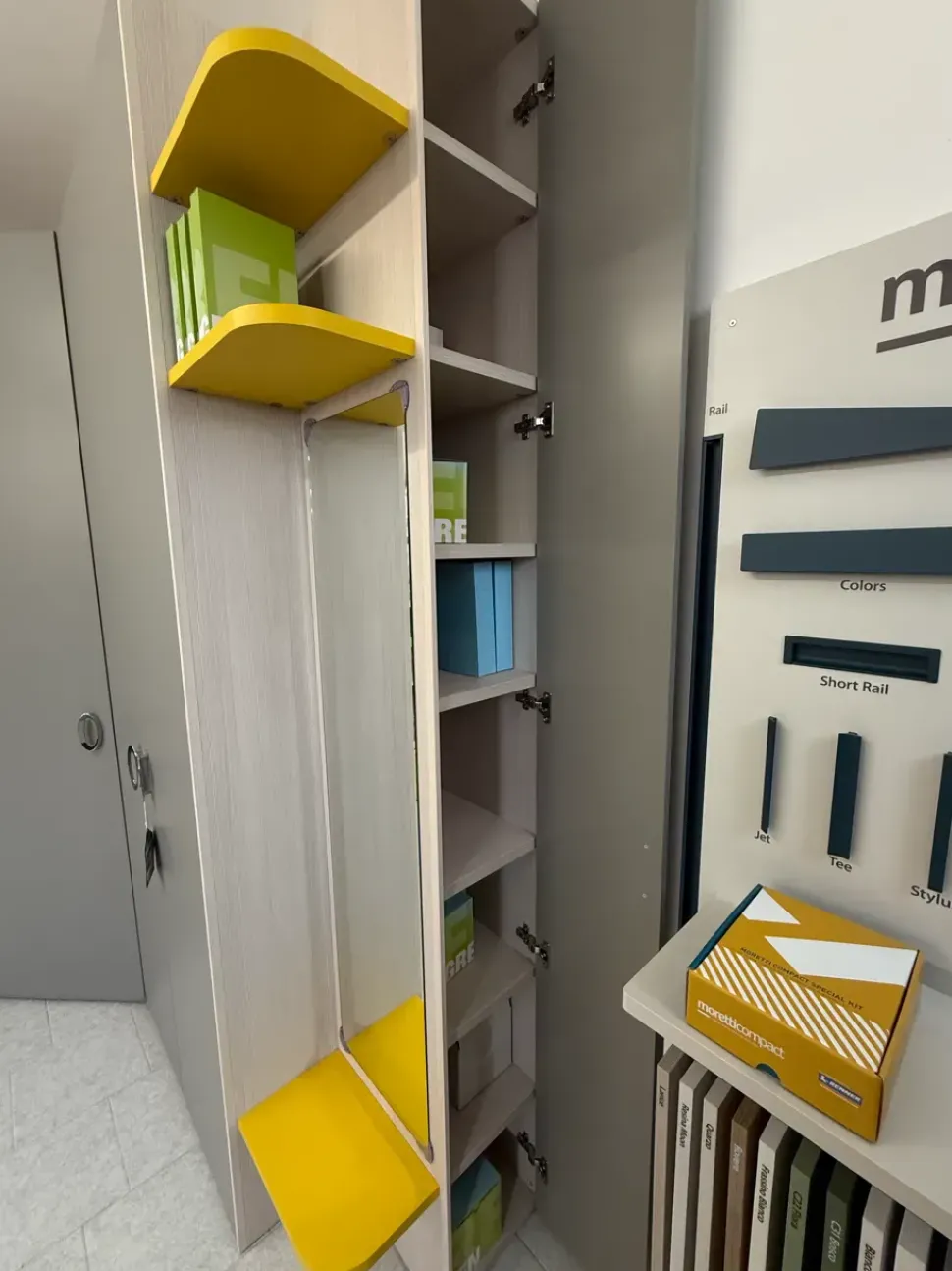 Cameretta Cameretta con soppalco Moretti compact camerette con letto a soppalco scontata