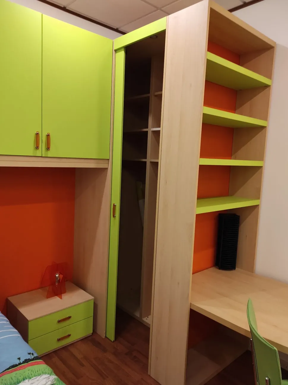 Cameretta Fly team Mab con letto a terra a prezzo Outlet