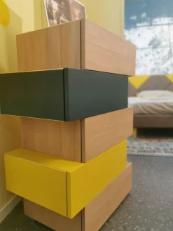 Cameretta in laccato opaco Young  Moretti compact scontata a PREZZI OUTLET