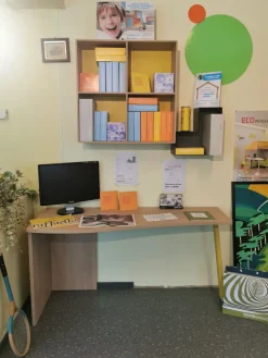 Cameretta in laccato opaco Young  Moretti compact scontata a PREZZI OUTLET