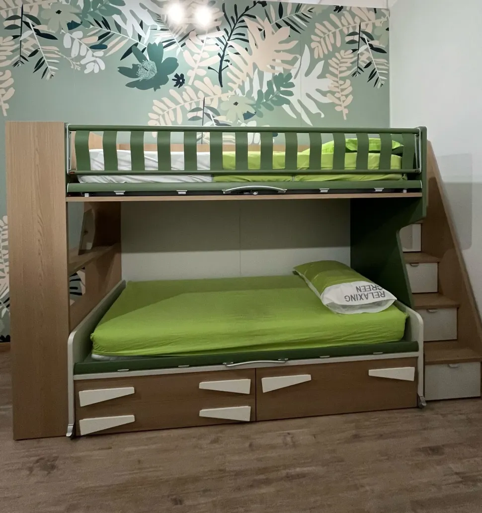 Cameretta in laminato materico Soppalco moretti compact Moretti compact scontata a PREZZI OUTLET