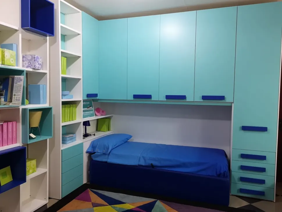 Cameretta Kids collection Moretti compact con letto a terra a prezzo Outlet