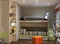 Cameretta Luna/cubo Doimo cityline con letto a soppalco scorrevole scontata
