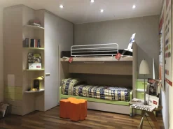 Cameretta Luna/cubo Doimo cityline con letto a soppalco scorrevole scontata