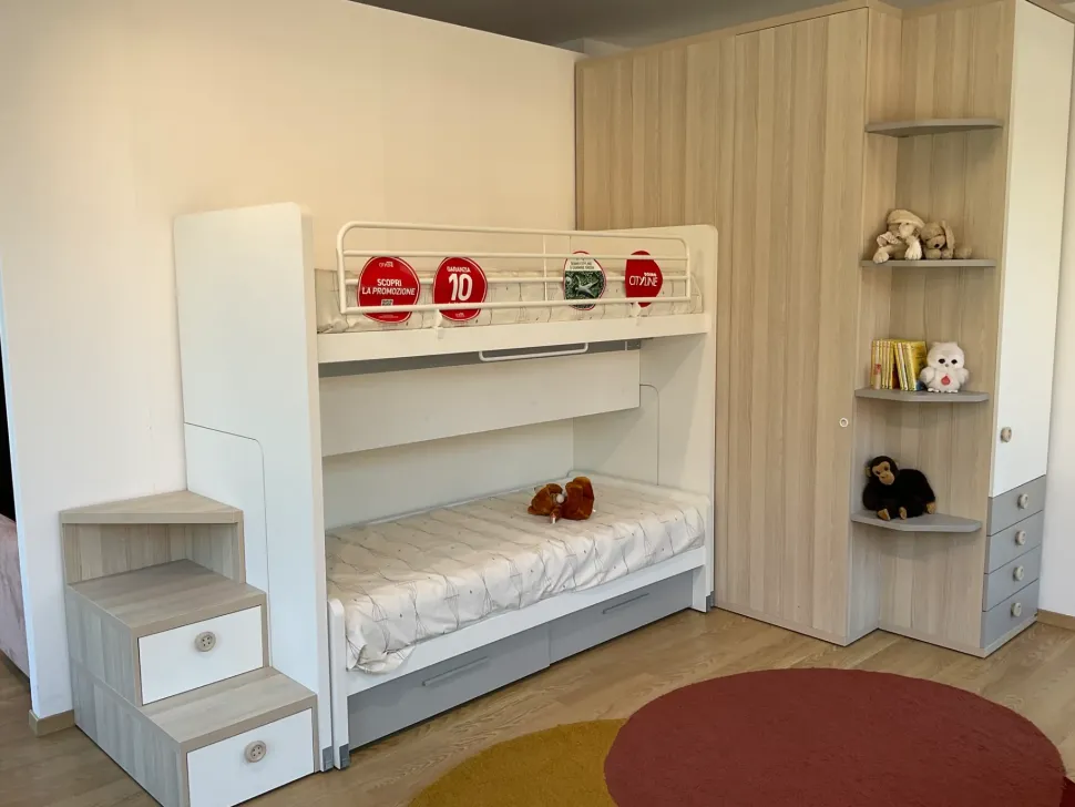 Cameretta Qik Doimo cityline con letto a castello scorrevole in offerta