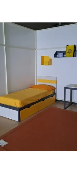 Cameretta Room 74 Moretti compact letti a terra a prezzo Outlet