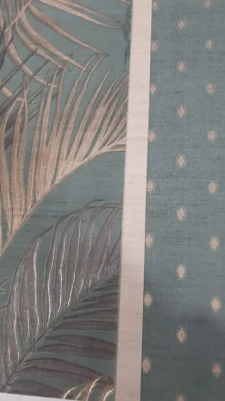 Carta da parati per camera da letto modello Felce scontata