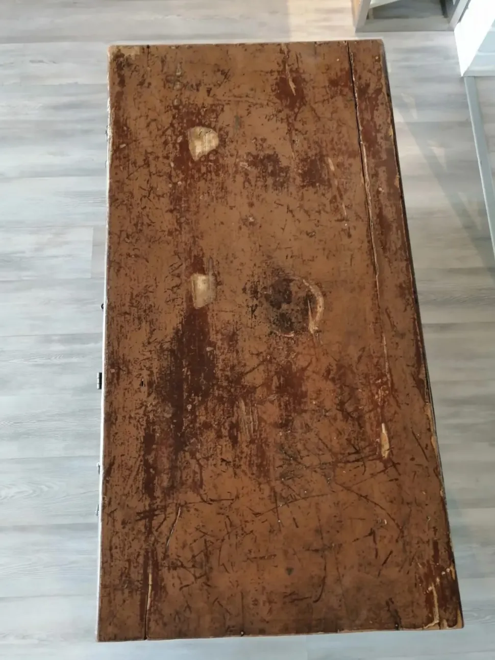 Cassapanca in stile arte povera con un ribasso imperdibile