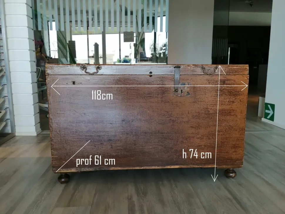 Cassapanca in stile arte povera con un ribasso imperdibile