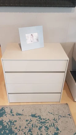 Cassettiera Cassettiera pitagora Novamobili in Laccato opaco in offerta