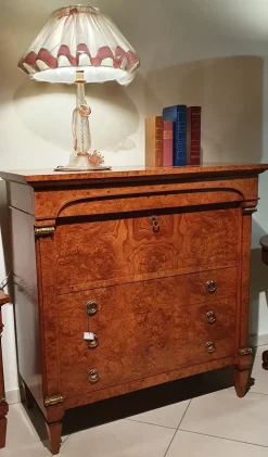 Cassettiera Classica modello Stile direttorio in radica a marchio Artigianale in Offerta Outlet