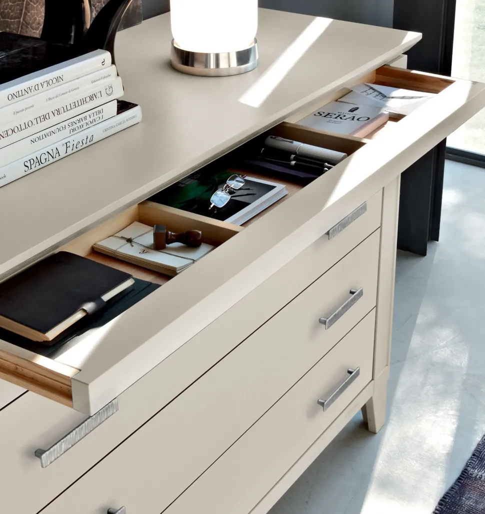 Cassettiera Contemporanea modello Lauro a marchio Le fablier a prezzo scontato