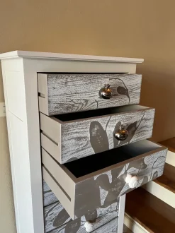 Cassettiera D 188 Marchetti in Laccato opaco in offerta