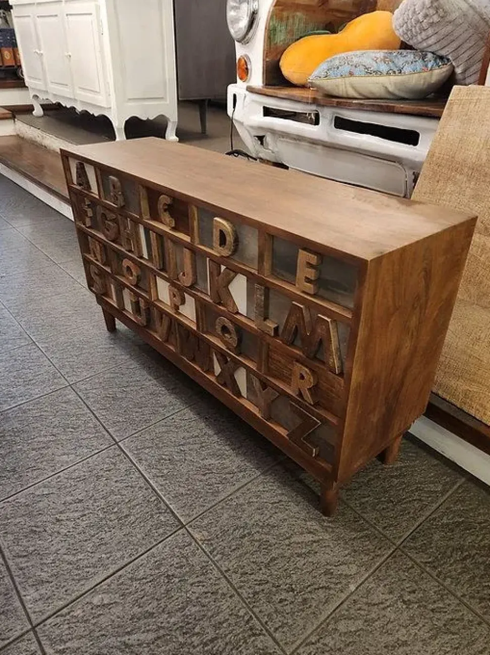 Cassettiera Design modello Cassettiera etnica abc a marchio Outlet etnico in Offerta Outlet