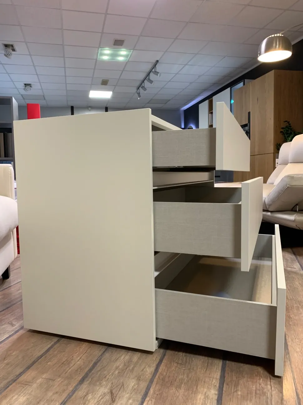 Cassettiera Design modello Gap a marchio Zg mobili a prezzo scontato