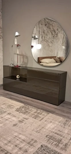 Cassettiera modello 36&8 dresser  in Legno Lago scontata