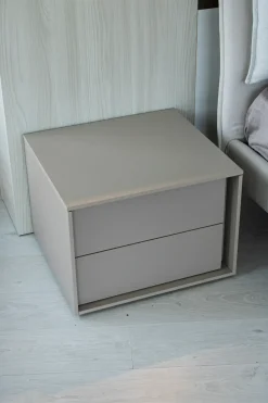 Cassettiera modello Bilbao in Laccato opaco Cinquanta3 in offerta