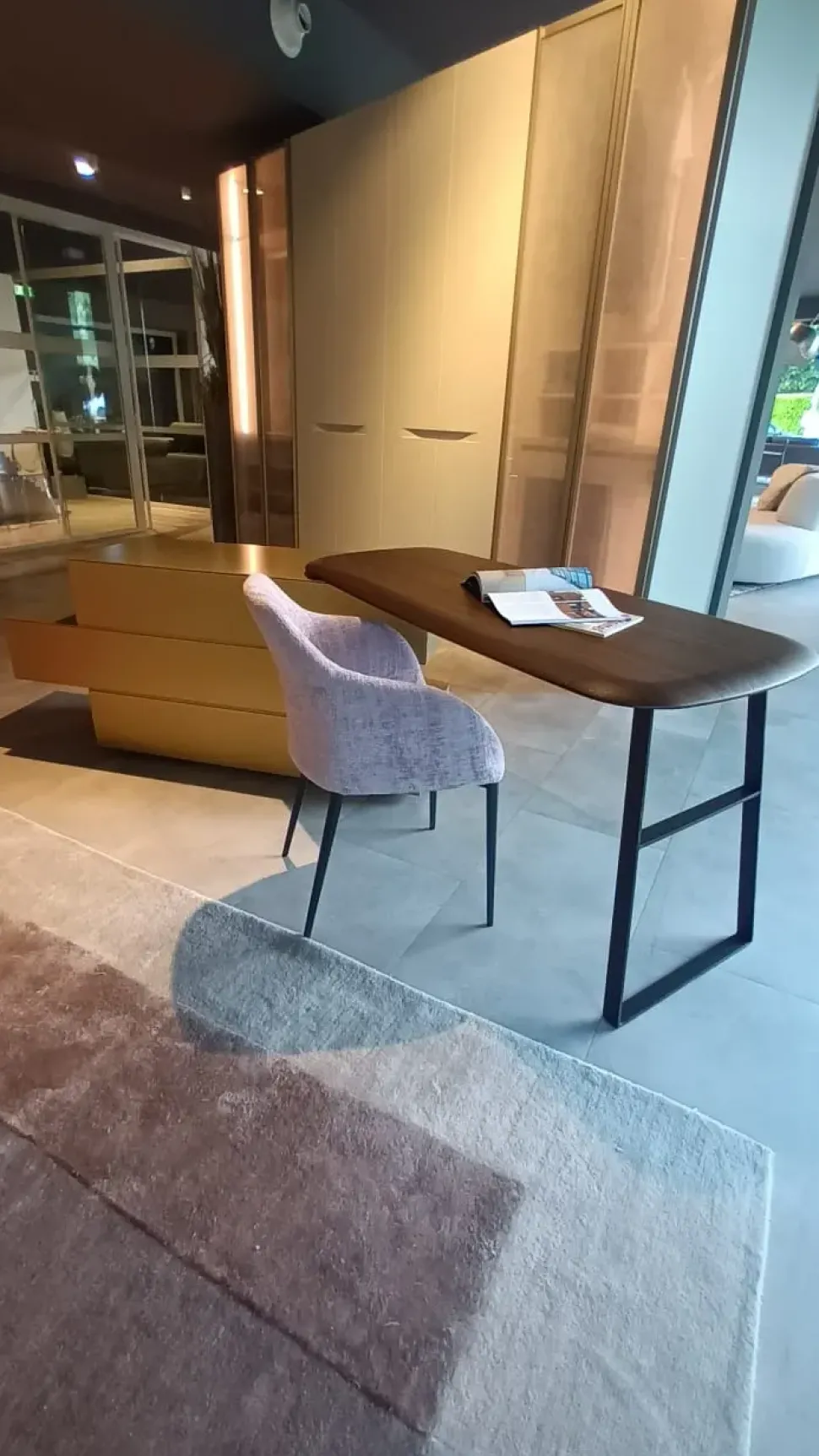 Cassettiera modello Comò con scrittoio girevole domino in Laccato opaco Sangiacomo scontata