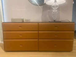 Cassettiera modello Moondance di Poltrona frau a prezzo riservato