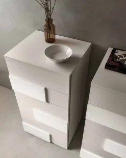 Cassettiera Moderna modello Tetris a marchio Akanto a prezzo scontato