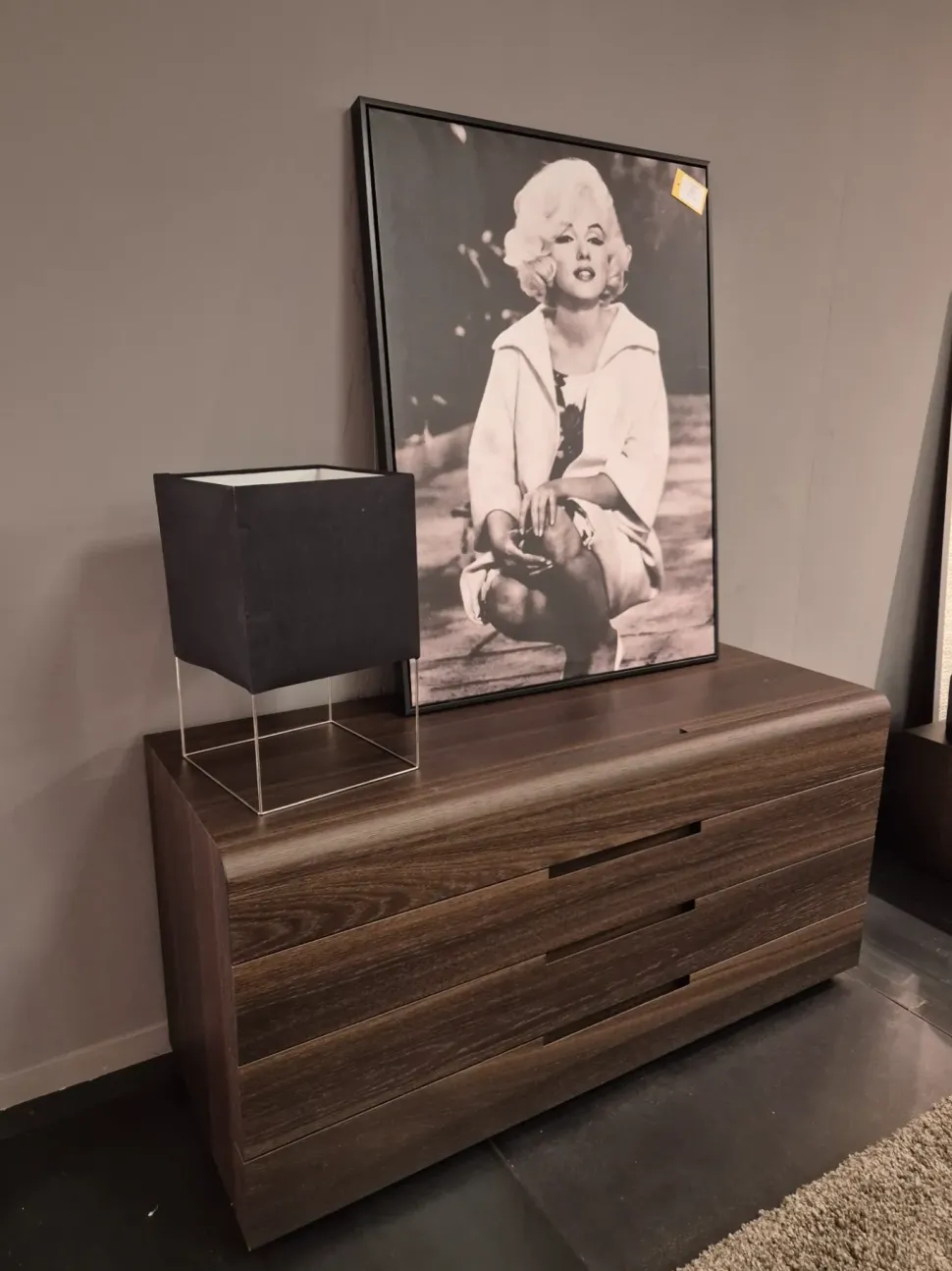 Cassettiera Moderna modello Nida a marchio La falegnami a prezzo scontato