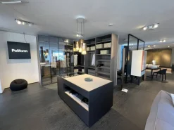 Cassettiera Set up per una camera Design a marchio Poliform scontata